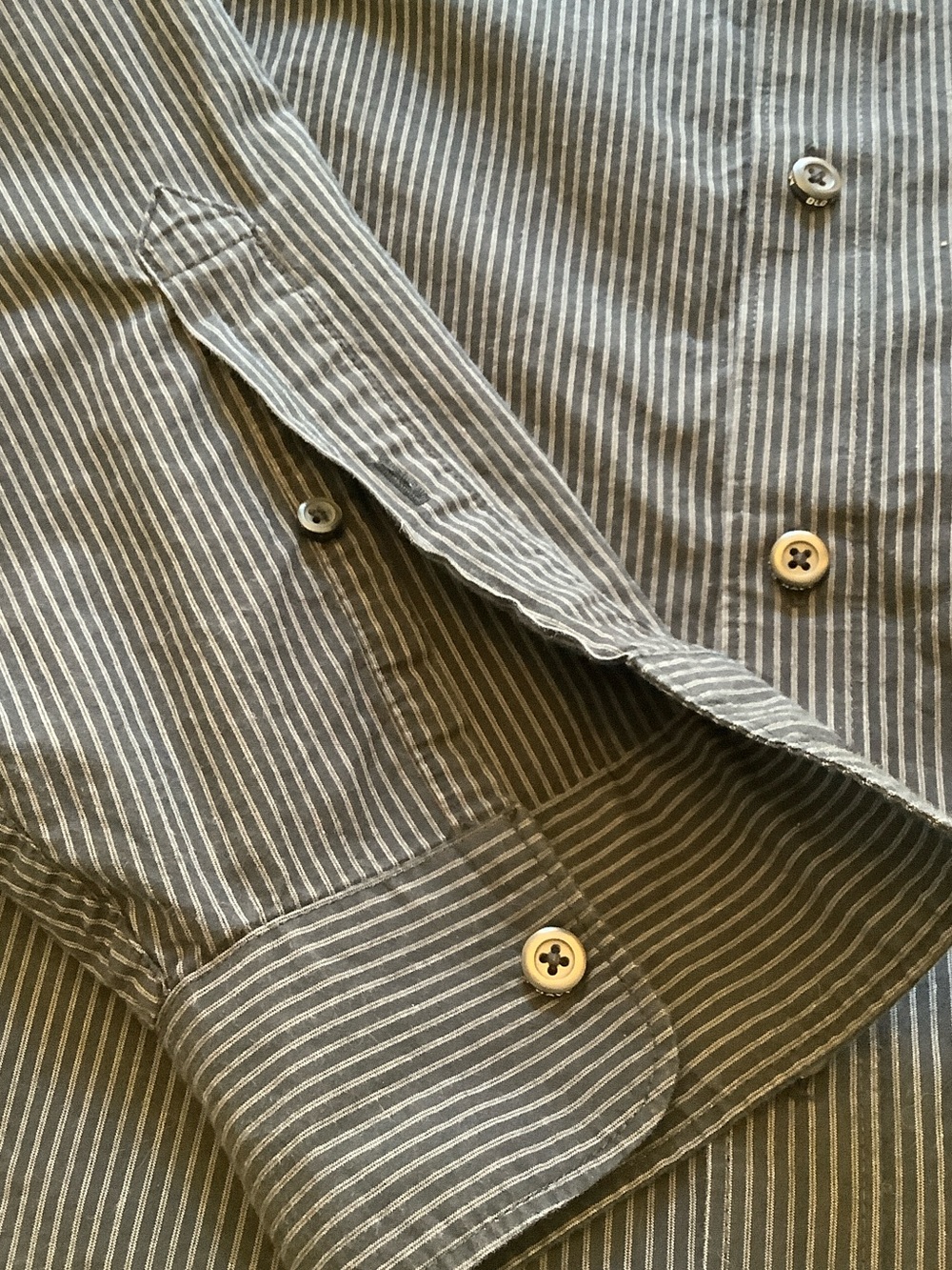 Old Navy Men's Charcoal Pinstripe Button-Down Shirt - Picture 5 of 7